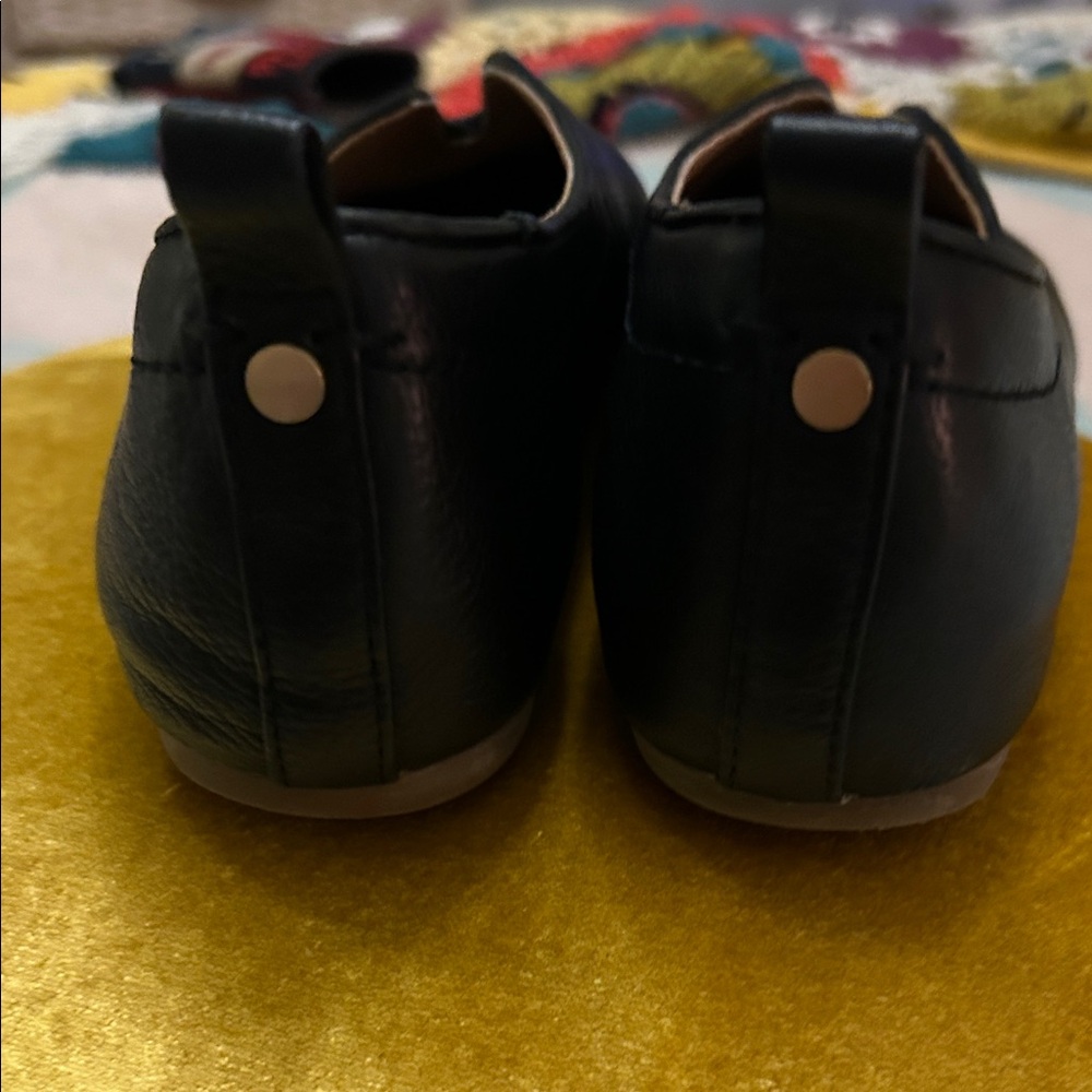 Elegant Black Leather Loafers for Women's excellent shape - Picture 9 of 9